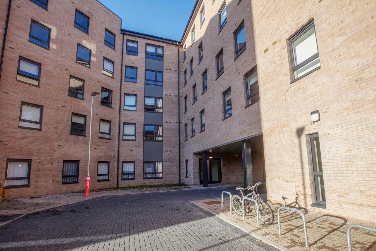 Spacious Studios And Ensuites At Caledon Court In Aberdeen Aberdeen