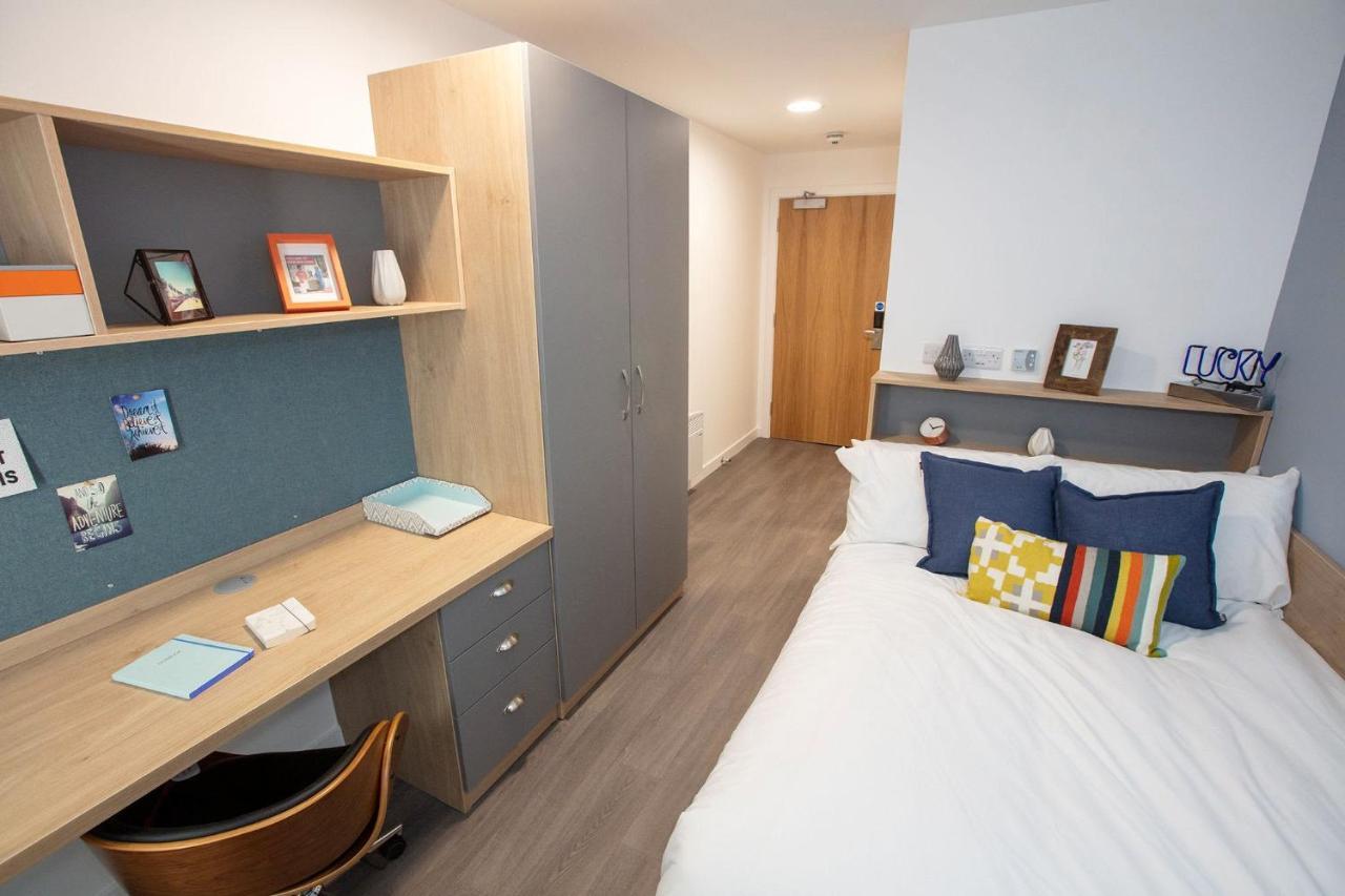 Spacious Studios And Ensuites At Caledon Court In Aberdeen