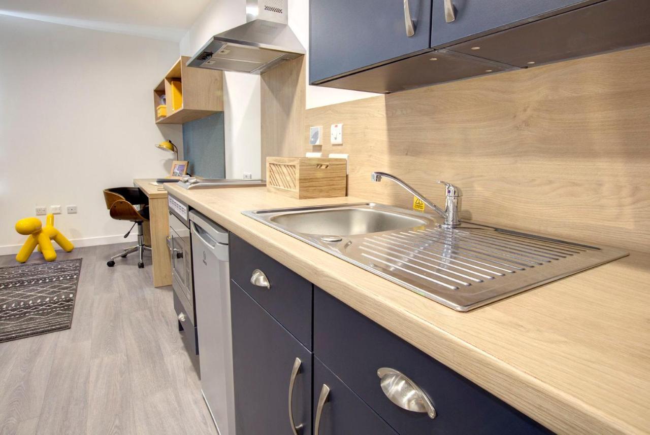 Spacious Studios And Ensuites At Caledon Court In Aberdeen Apartment Aberdeen