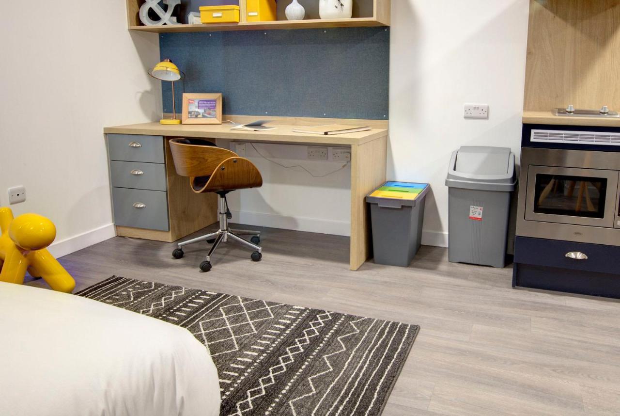 Spacious Studios And Ensuites At Caledon Court In Aberdeen *